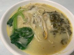 -明呈黄鱼面馆(斜土路店)