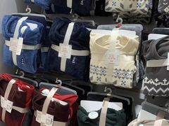 -优衣库(红谷滩万达店)