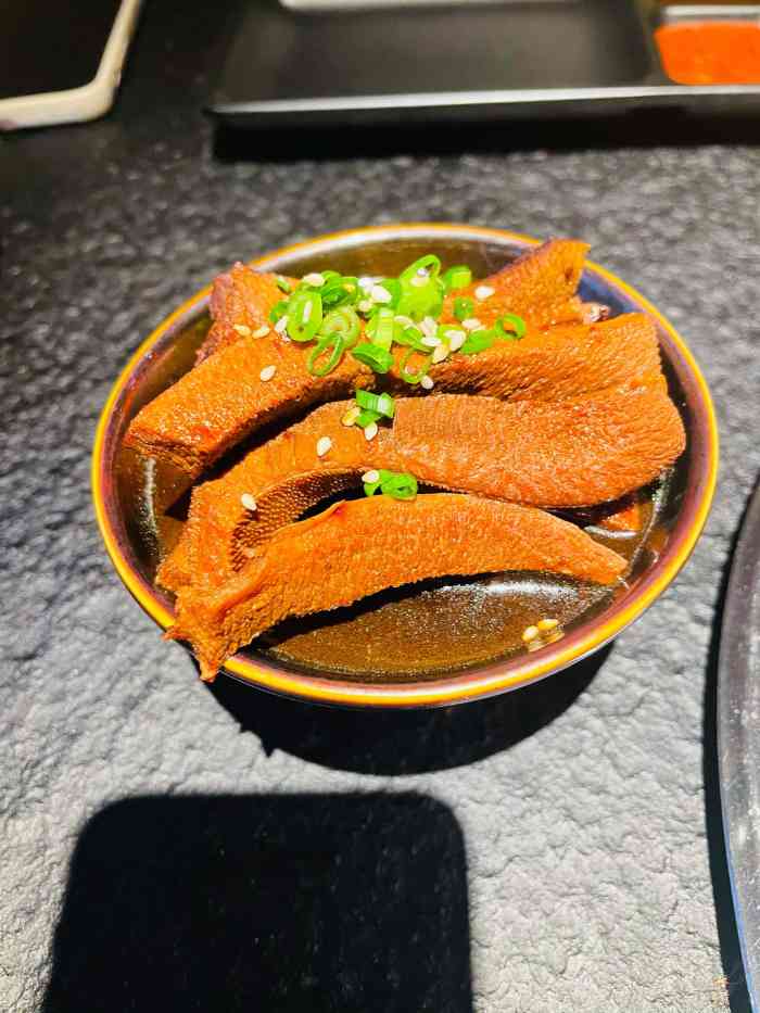 大口吃肉(仙湖路店)-"那天去嵊州找朋友玩 选择了大口吃肉挺热.