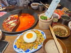 -萍姐火锅·公路夜市(武汉首店)