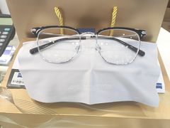 -三目眼镜·蔡司视觉合作店(青浦宝龙店)