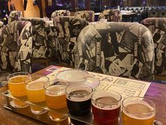 -爱啤精酿·民谣酒馆(滨江店)