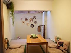 -小草屋轰趴馆别墅派对新场团建家庭聚会