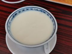 香滑凤凰奶-周大娘牛乳(旧寨古村总店)