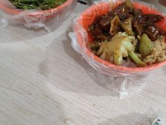 -咱家王新国把子肉(县东巷店)