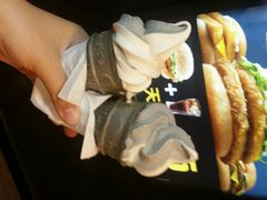 android_upload_pic-麦当劳(中山公园龙之梦店)