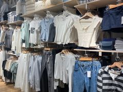 -Brandy Melville