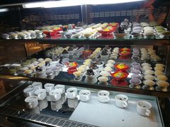 -荣誉国际酒店-云顶旋转餐厅
