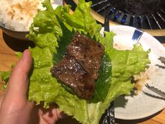 -炼火烤肉店