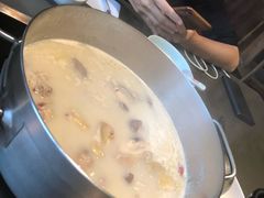 -捞王锅物料理(上海世茂广场店)
