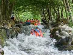 -尧山大峡谷漂流