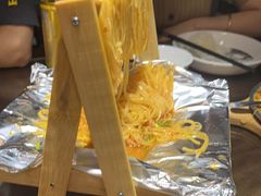 小时候的土豆丝-东口码头·烧鸽子·鱼头泡饼·地方菜(金鹰悦城店)