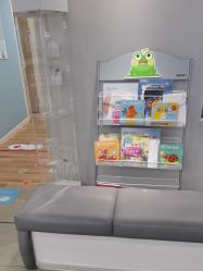 -唯儿诺儿童医院·儿科·眼科·口腔(海岸城店)