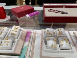 -中国黄金(福佳新天地店)