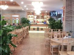 大堂-德胜轩正宗顺德菜(宝安沙井会展中心店)