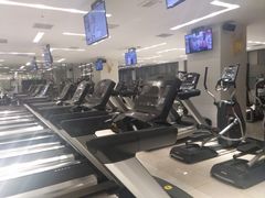 -诺伯曼·运动会馆(新梦店)