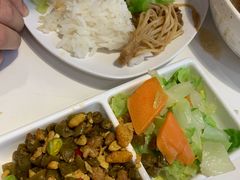 -嘉和一品(长江道店)