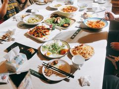 -伊带伊路新疆美食府(呼家楼店)