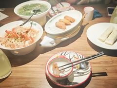 -新白鹿餐厅(滨江银泰店)