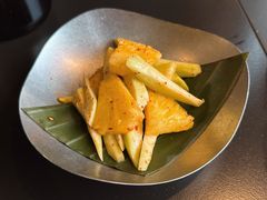 酸嘢青芒果-Ameigo梅果·云贵川bistro(长宁来福士店)