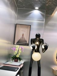 -Tloml salon