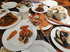 -四海一家自助餐(益田假日广场店)