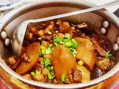 红罐鹰嘴豆焖牛肋肉-阿拉丁新疆风味餐厅·清真(罗廊巷店)