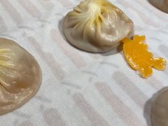 蟹粉小笼包-鼎泰丰(当代商城店)