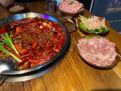 -老街·稳拈老火锅(海椒市店)