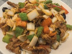 -汗腾格里·风味餐厅(新疆驻京办店)