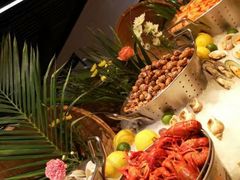 周末海鲜晚餐-OPEN開全日自助餐厅·西餐·海鲜(佛山希尔顿酒店)