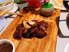 红柳枝碳烤牛肉串-俏牛哥鲜牛肉牛肆馆(重庆天地店)