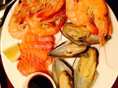 iphone_upload_pic-西安皇冠假日酒店·朱雀咖啡厅