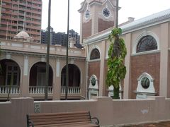 -香港大学