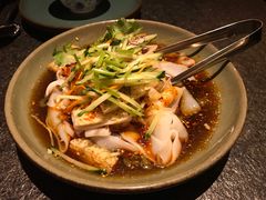 羊毛工镇凉皮-丝路金桃·新疆菜(徐汇店)