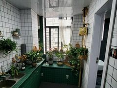 -两知·自习室(三峡广场总店)