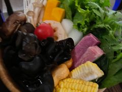 -湊湊火锅·茶憩(郑州绿地新都会店)