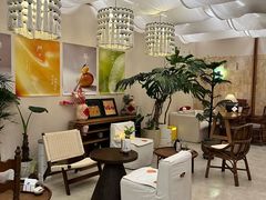 -山与蓝·轻糖鲜果蛋糕(勒泰店)