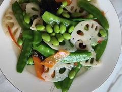 -乐禧母婴全自营月嫂(宝山店)