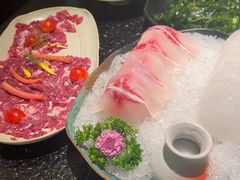 -得意咚瓜·顺德鱼生·冬瓜火锅(深圳首店)