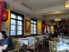 -龙门阵茶屋川菜馆(武康路店)