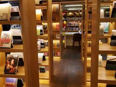 -思南书局(复兴中路店)