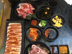 -九田家黑牛烤肉料理(太阳城店)