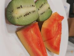 -金马门国际美食百汇(珞喻路店)