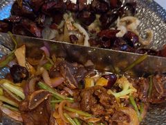 -小鱼小牛·鱼牛干锅·脆鱼火锅(世欧广场店)