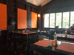 -Trattoria Altrove
