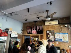 -真真鲜馄饨店(启蒙路店)