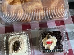 -红宝石·鲜奶小方(万航店)