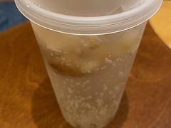 咸柠七-小团圆糖水铺(襄阳南路店)