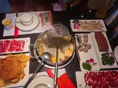 -牛事制造局牛肉火锅(莲岳路店)